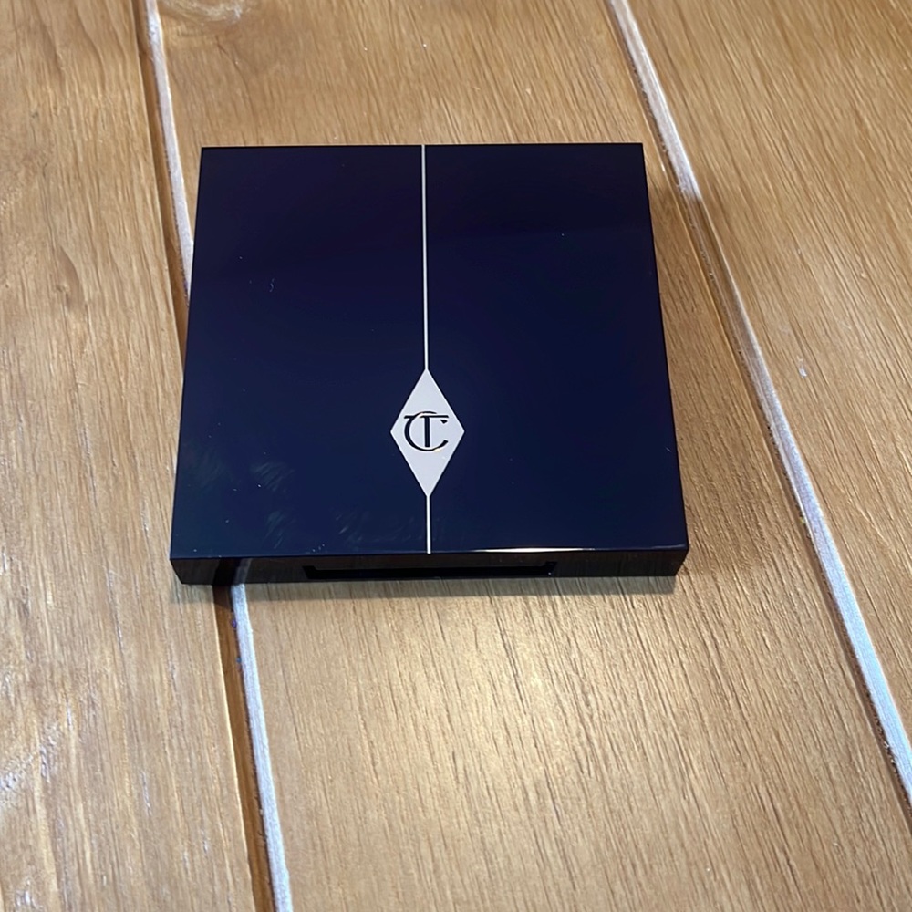 Charlotte Tilbury Instant Look in a Palette Stoned Rose Beauty